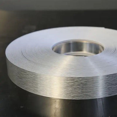 Алюминиевая крышка с бритвенным серебром для листов каналов длина 25M-33.33M / рулон - Chinaron
